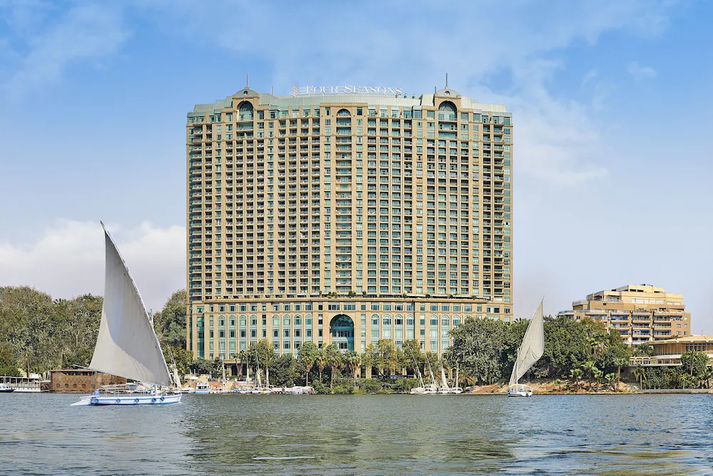 Four Seasons Hotel Cairo at Nile Plaza (Cairo)